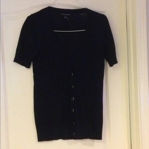 Short sleeve black sweater